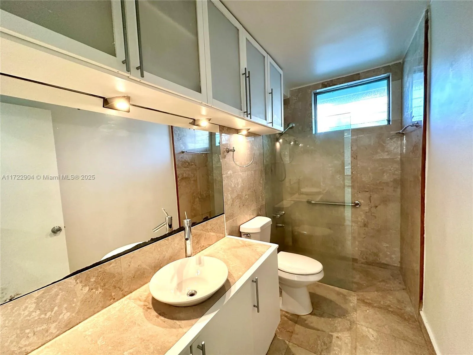 Bay Harbor Islands, Florida 33154, United States, 1 Bedroom Bedrooms, ,1 BathroomBathrooms,Residential,Pending,19150