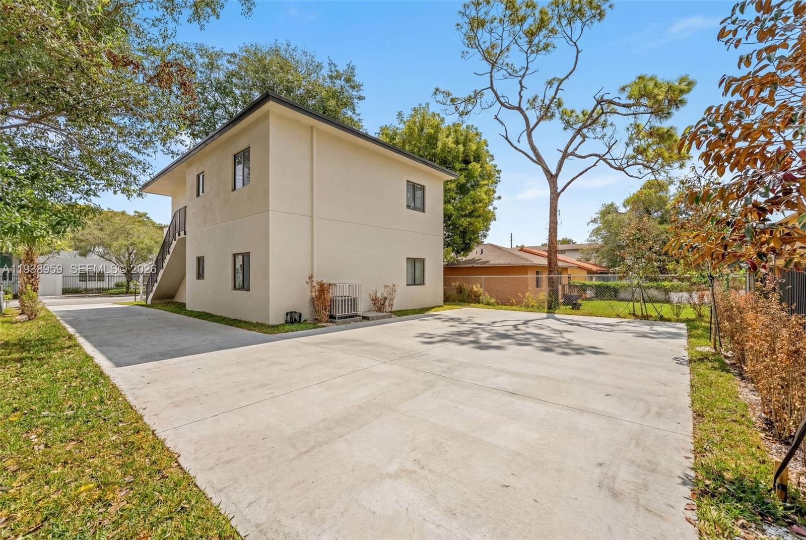 ORANGE HEIGHTS - Residential Income