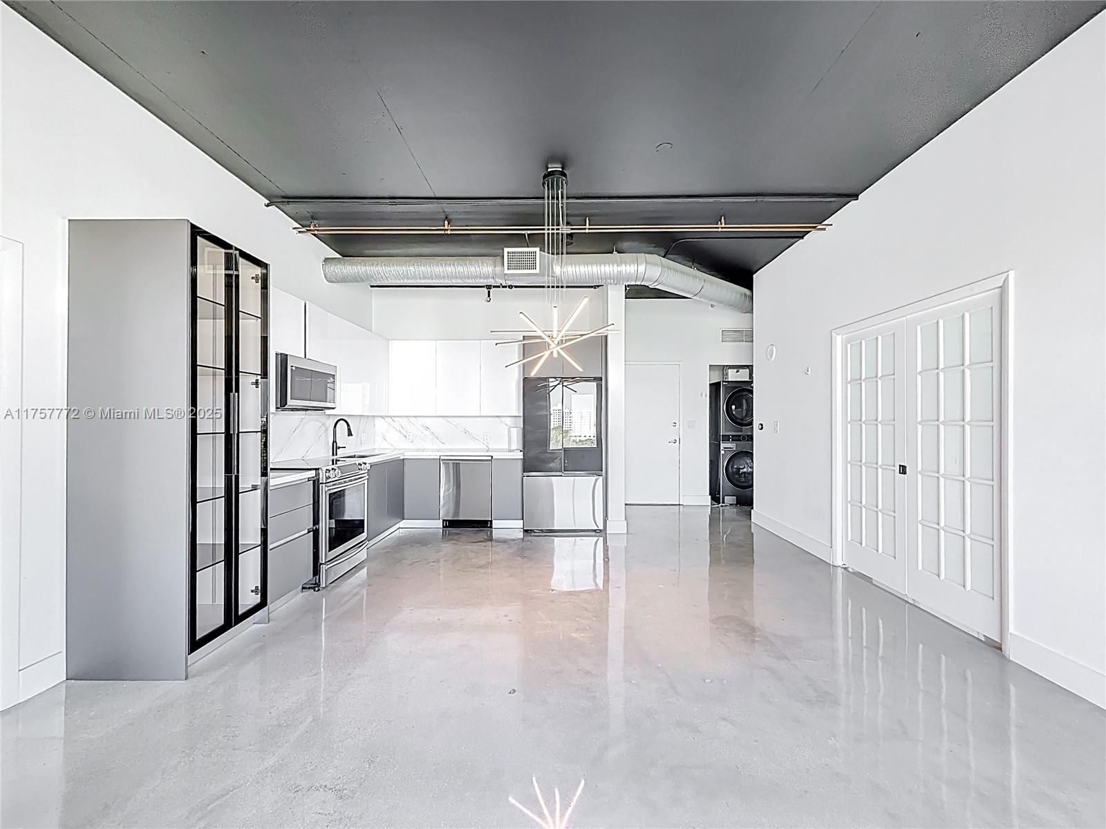 Rental Property at 10 Sw South River Dr 913, Miami, Broward County, Florida - Bedrooms: 2 
Bathrooms: 2  - $3,150 MO.