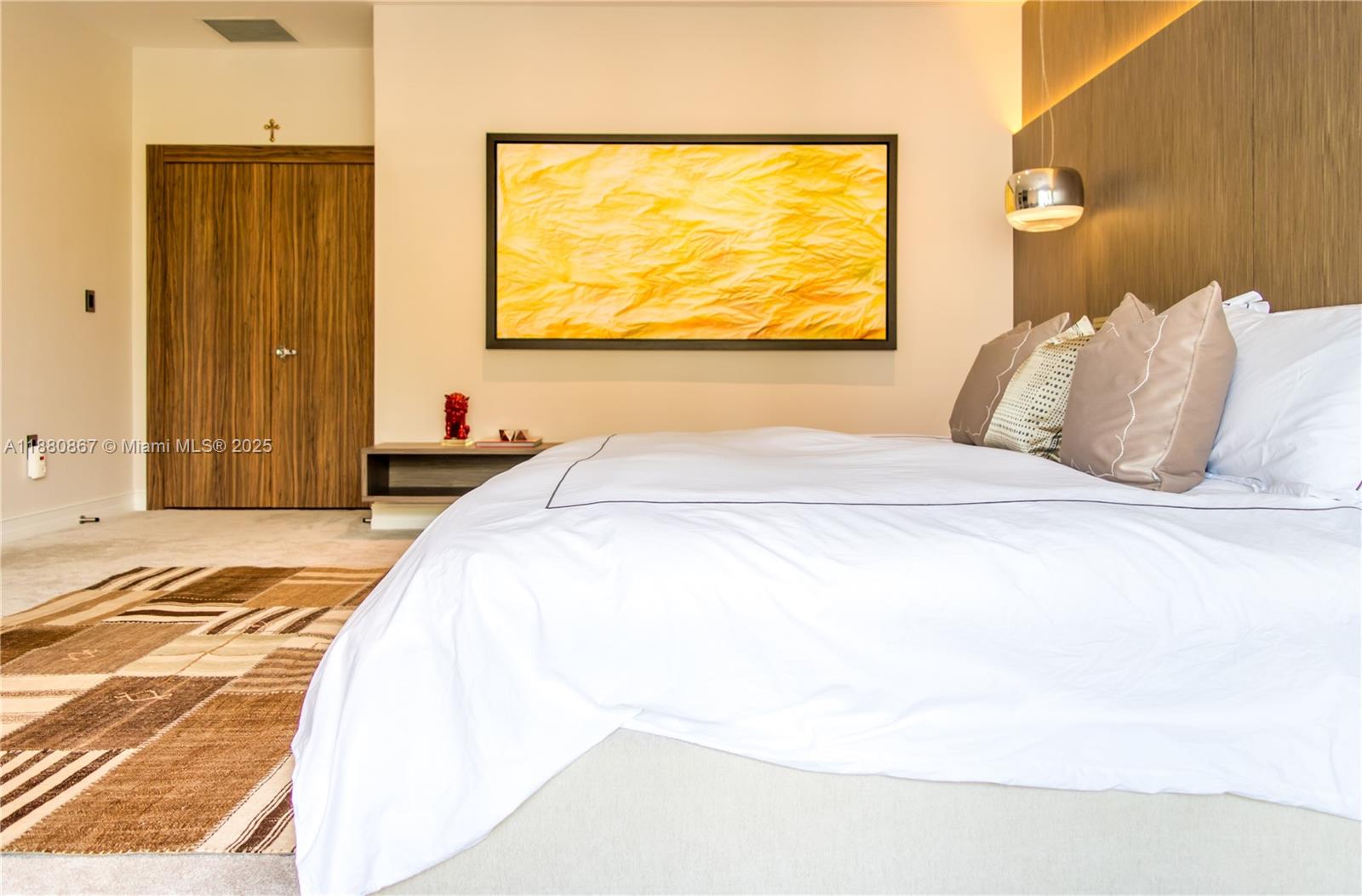 THE COURTYARDS AT THE POI - Residential Lease