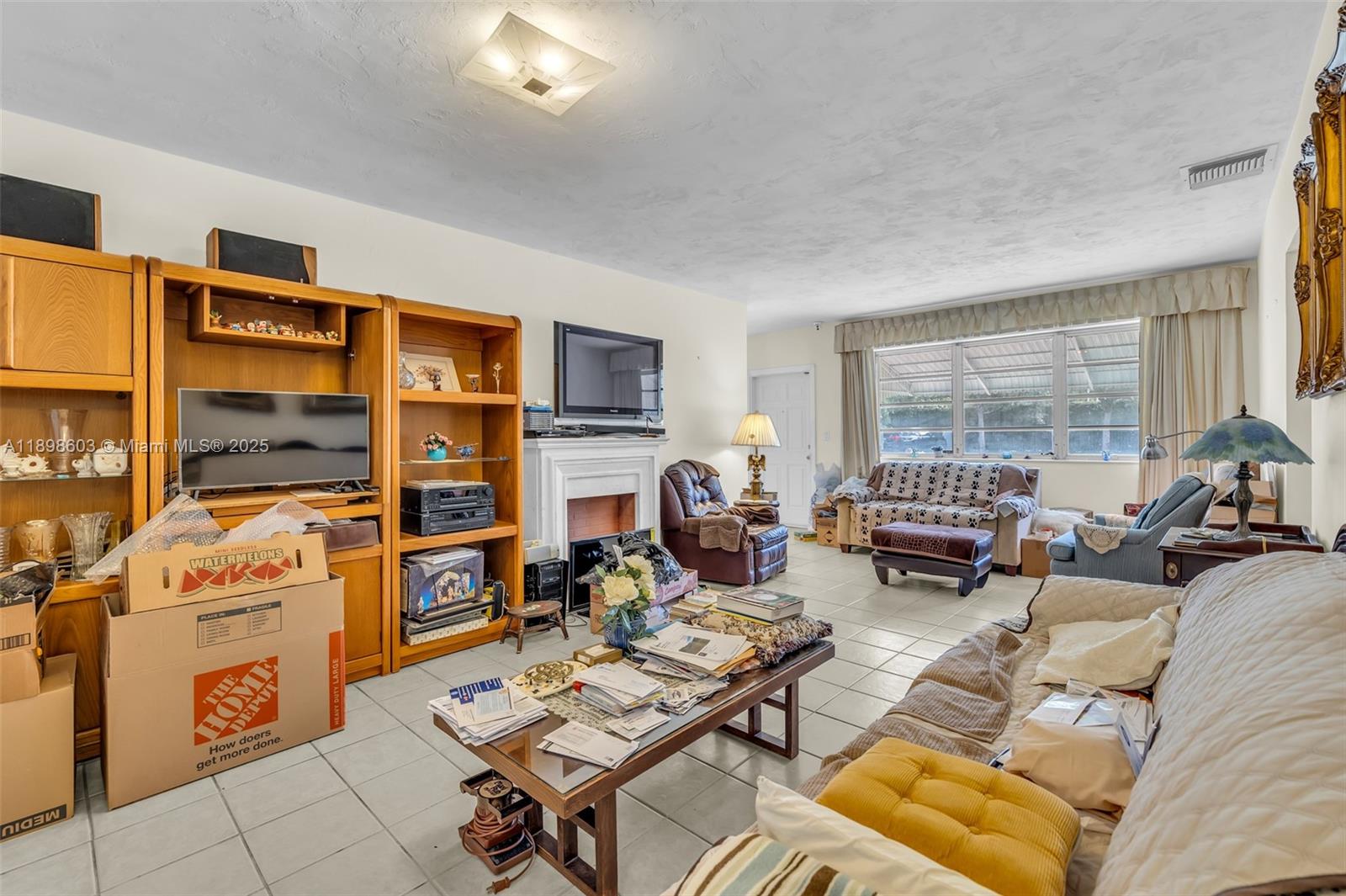PALM MIAMI AMD - Residential
