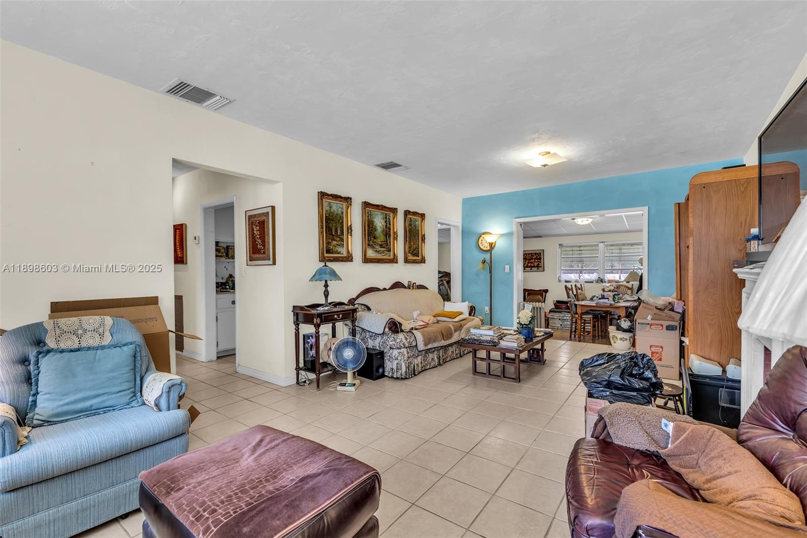 PALM MIAMI AMD - Residential