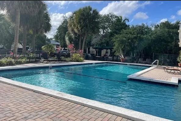 MARINA OAKS CONDO - Residential Lease