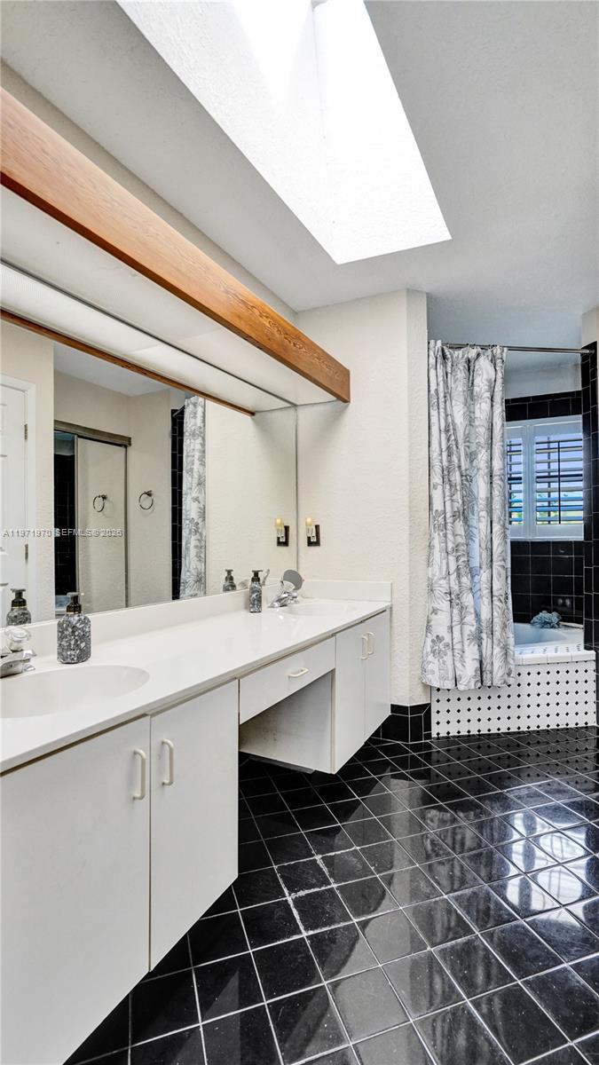 SHENANDOAH SECTION FOUR - Residential