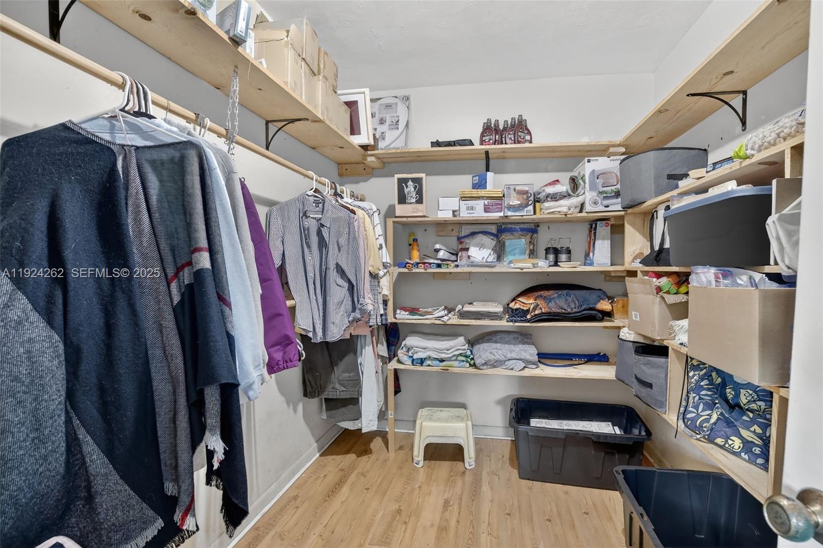 PLANTATION ACRES SOUTH - Residential