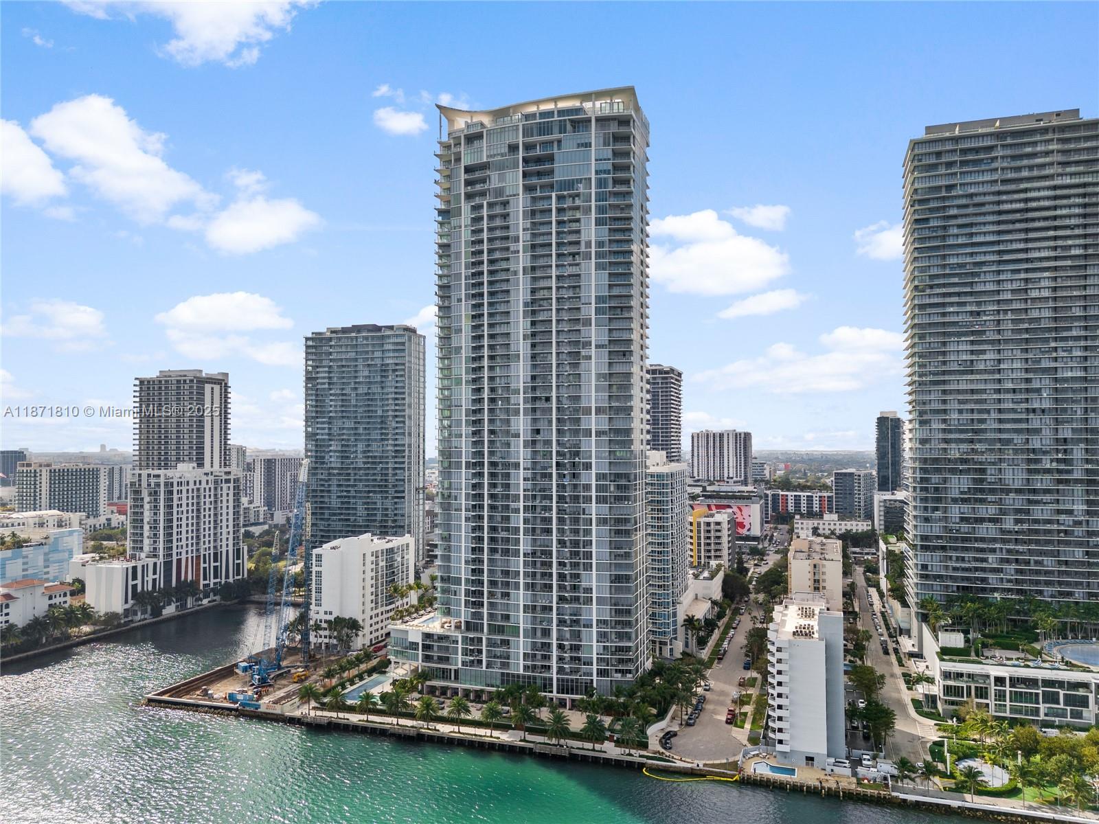 BISCAYNE BEACH CONDO - Residential