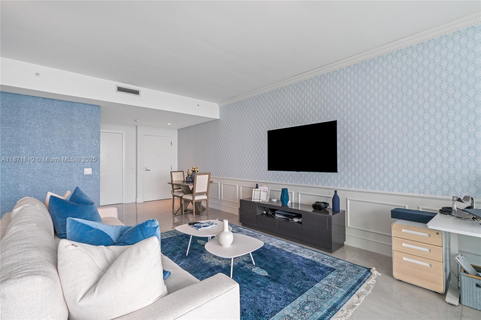 BISCAYNE BEACH CONDO - Residential