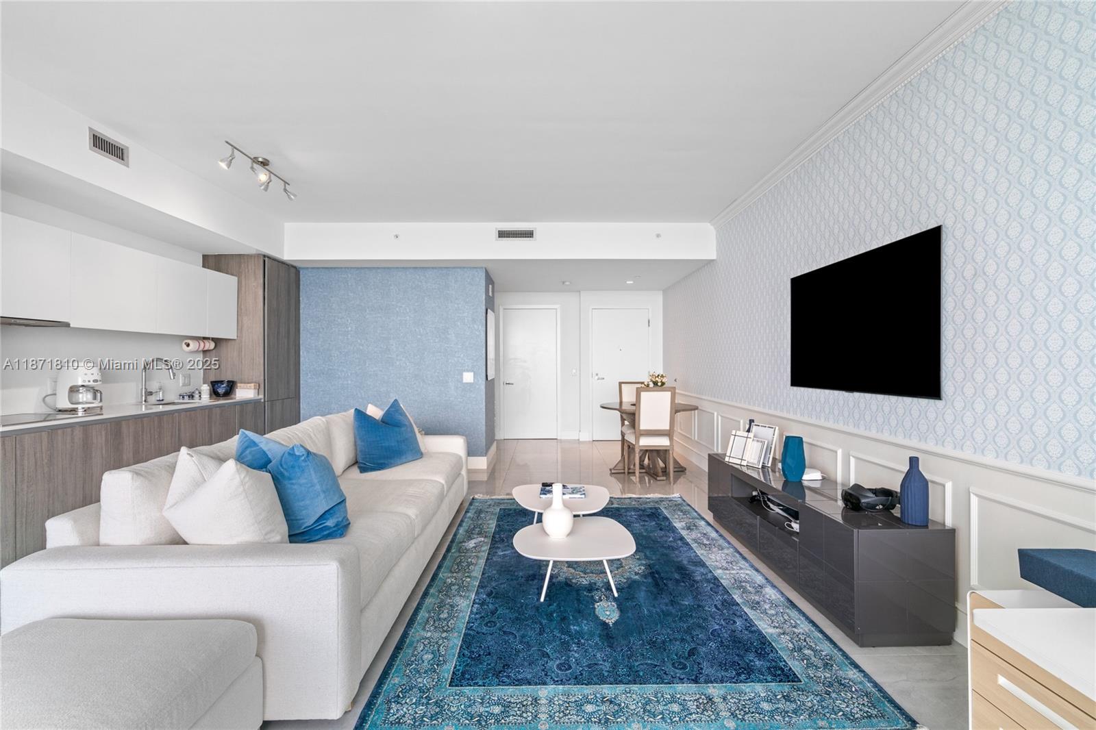 BISCAYNE BEACH CONDO - Residential