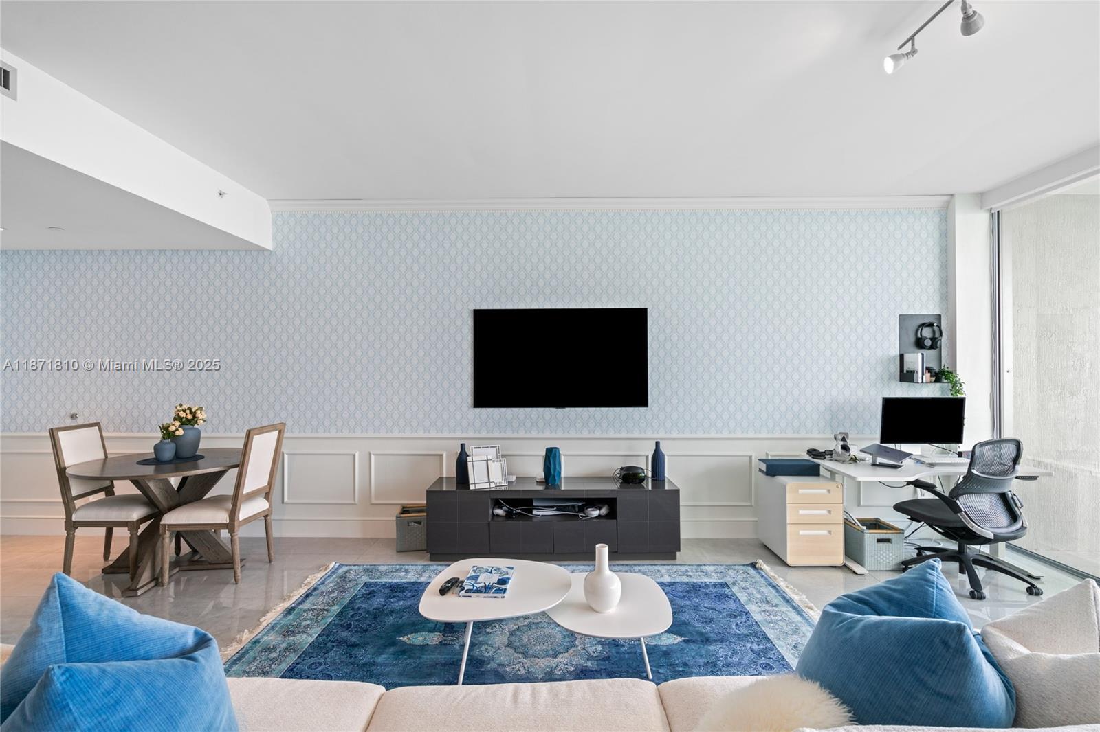 BISCAYNE BEACH CONDO - Residential