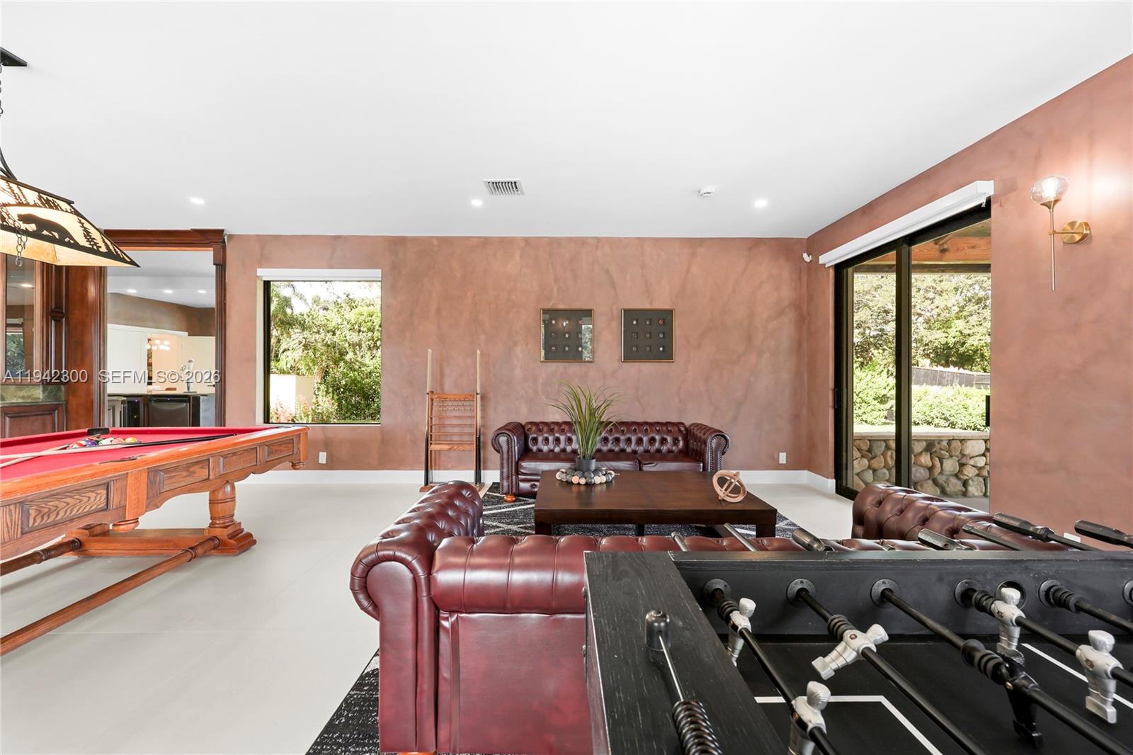 FLAMINGO GROVES - Residential