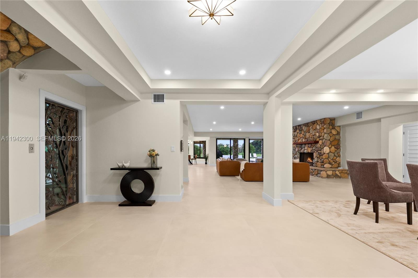 FLAMINGO GROVES - Residential