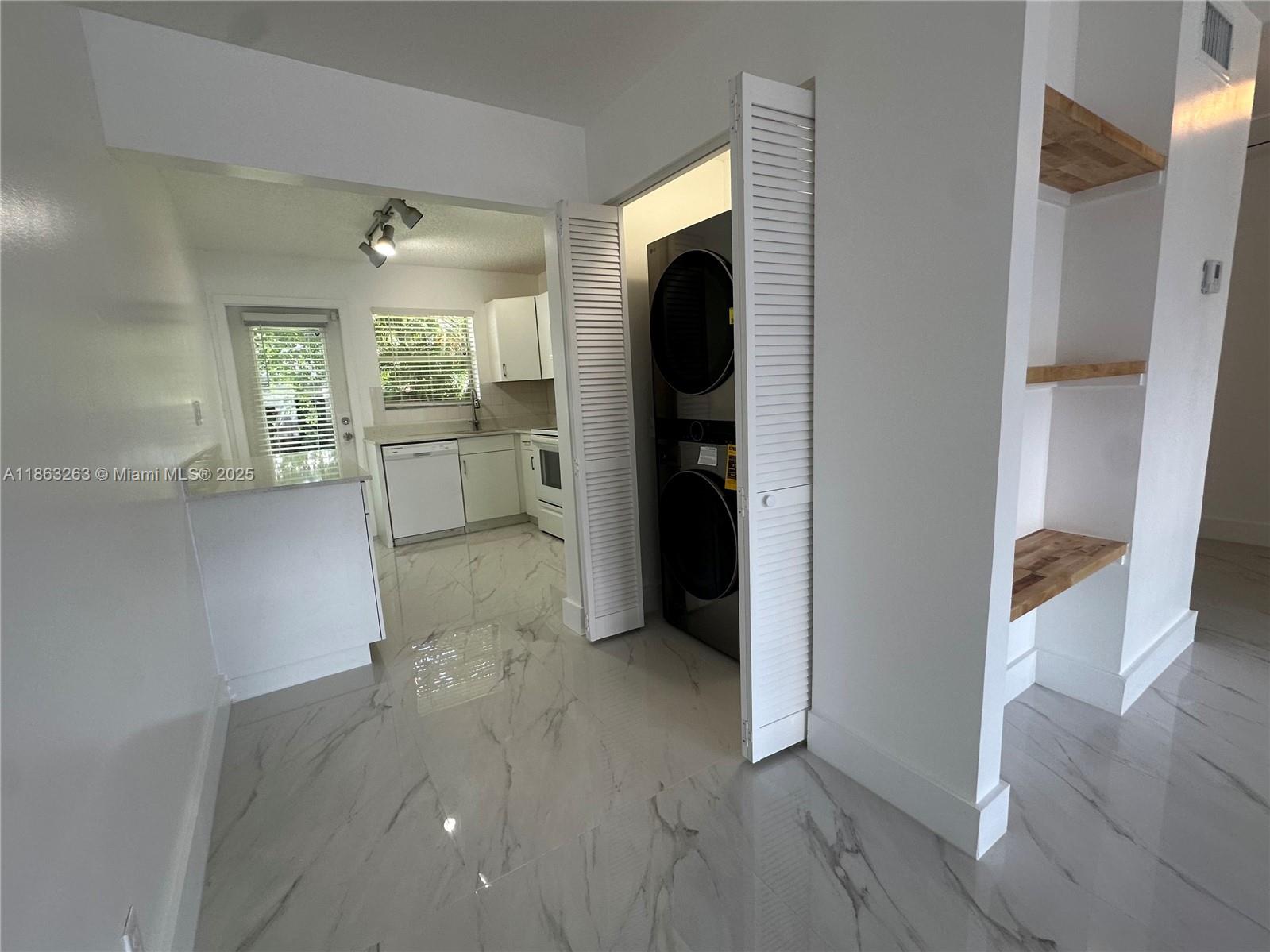 OSCEOLA PARK - Residential Lease