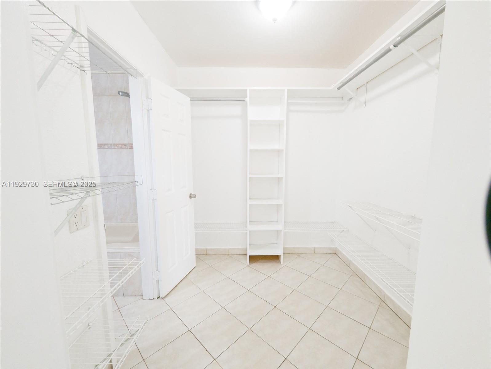 MINERVA PLACE - Residential Lease