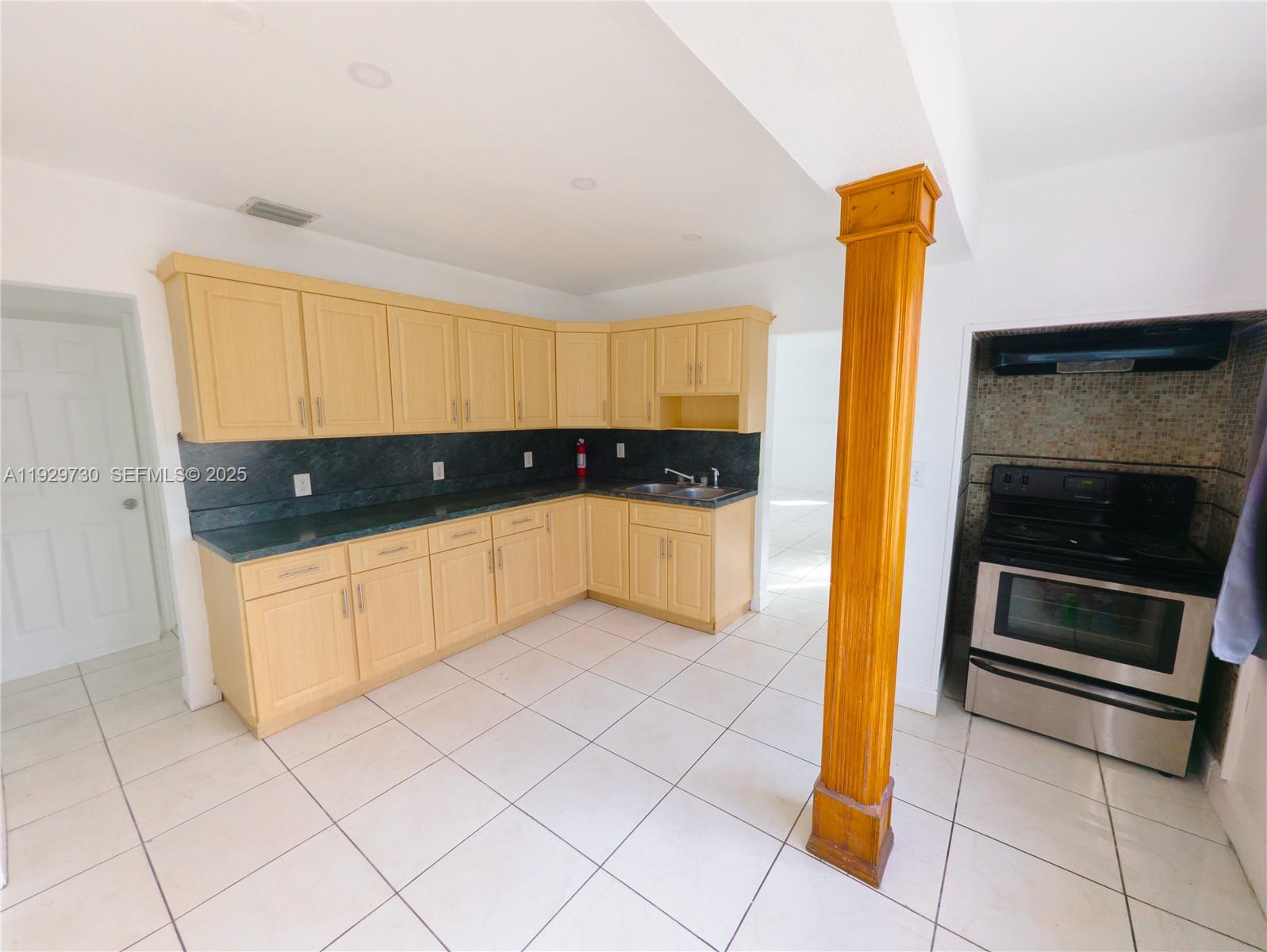 MINERVA PLACE - Residential Lease