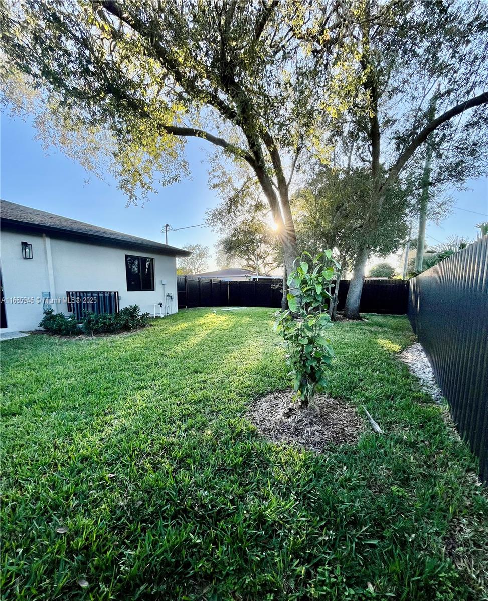Rental Property at 2421 Nw 152nd Ter, Miami Gardens, Broward County, Florida - Bedrooms: 3 
Bathrooms: 2  - $3,300 MO.
