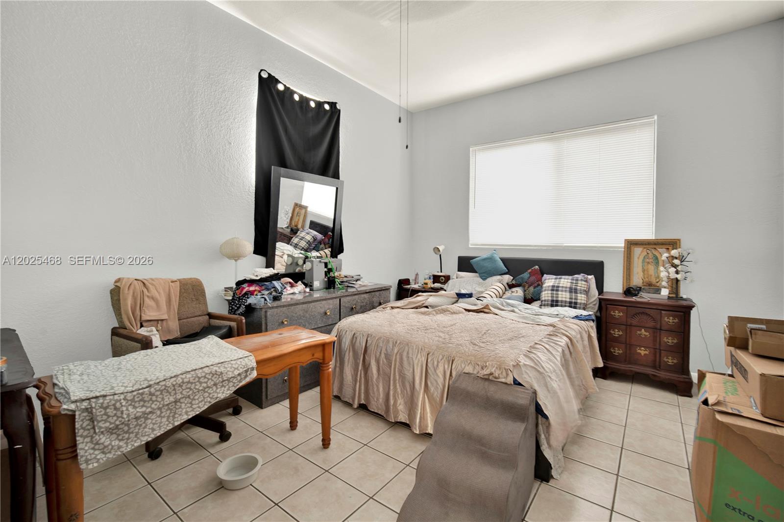 PALM AVE HEIGHTS - Residential