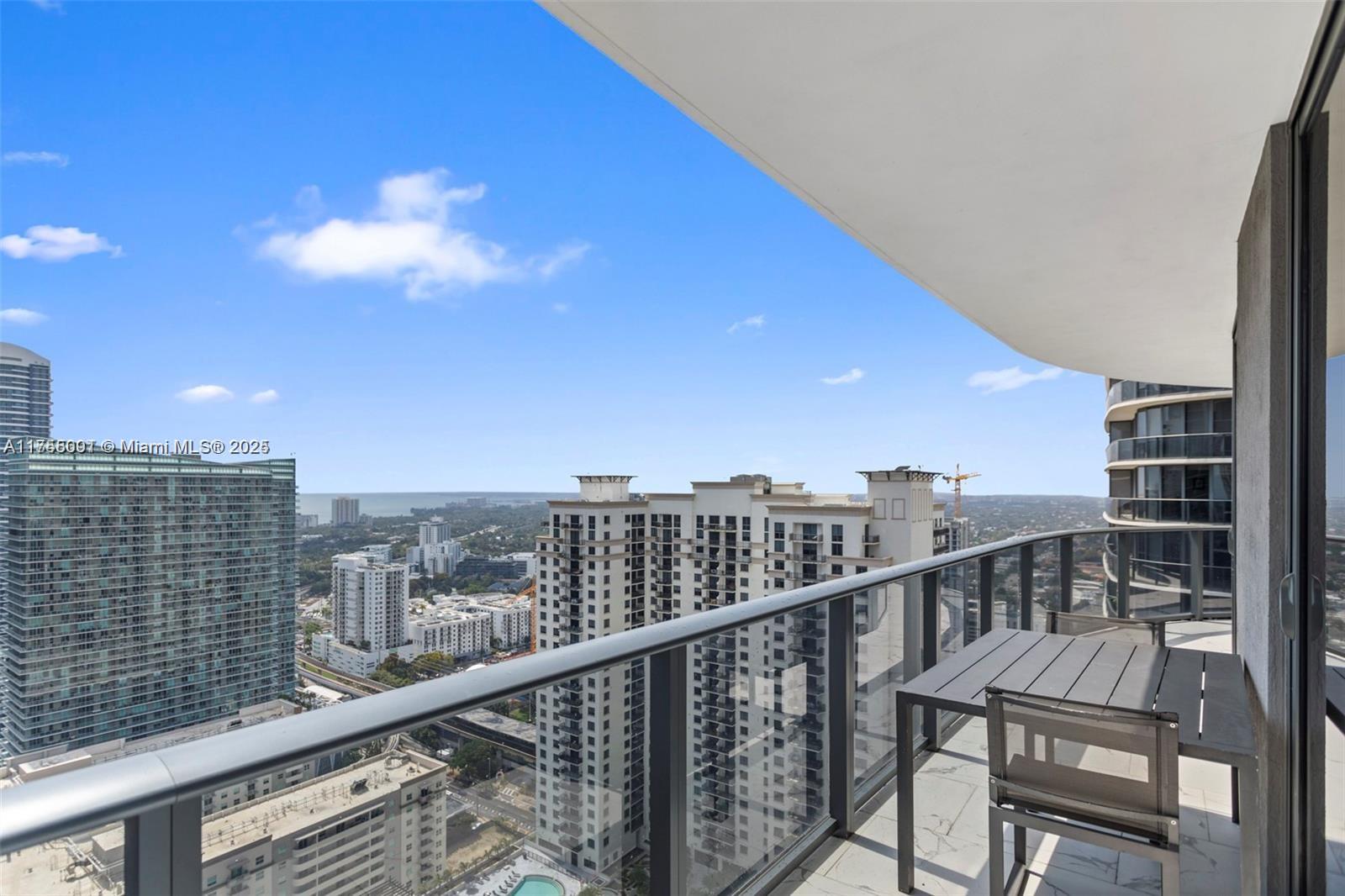BRICKELL HEIGHTS EAST CON - Residential