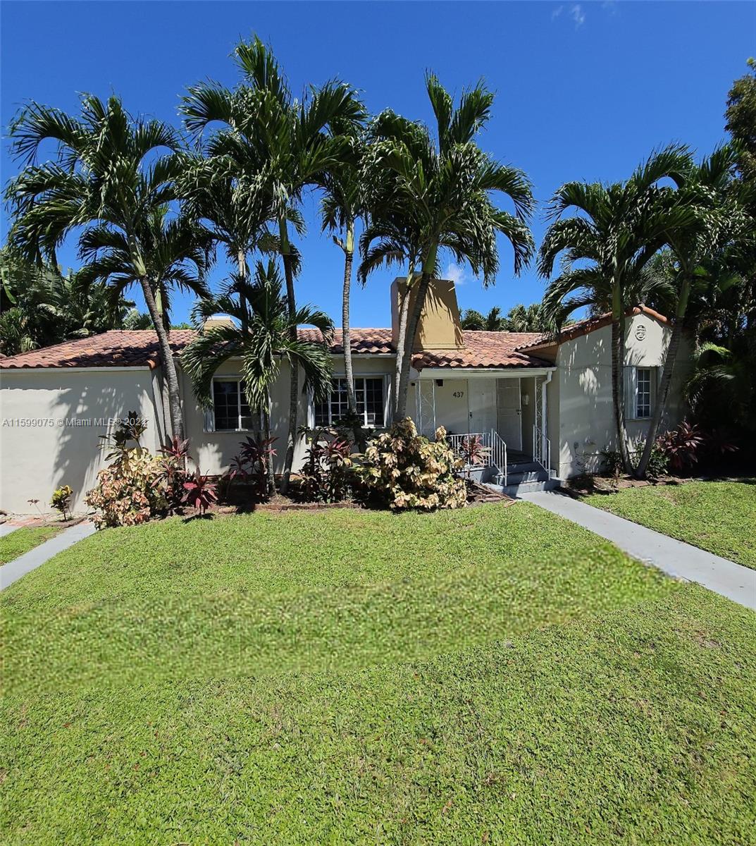 437 Ne 107th St St, Miami, Broward County, Florida - 5 Bedrooms  
4 Bathrooms - 