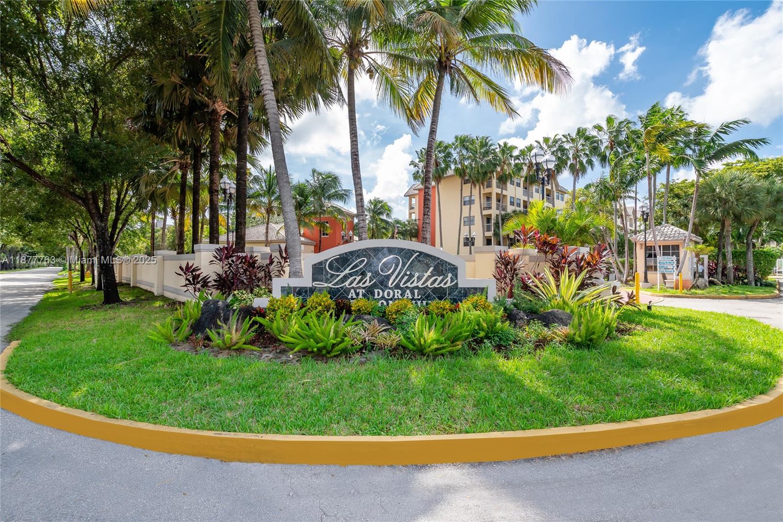 Spacious 2 bed, 2 bath split-plan apartment on the 3rd floor with a private balcony and serene garden view. Features large bedrooms, walk-in closets, ceramic tile floors, and in-unit washer/dryer. Enjoy amenities including pool, gym, tennis courts, and clubhouse. Gated community with card entry and security patrol for peace of mind.
Rent includes water. Available Immediately.