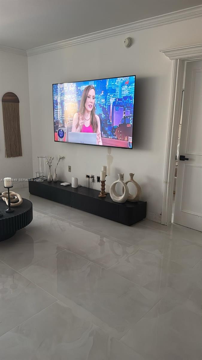 1830 S Ocean Dr 4910