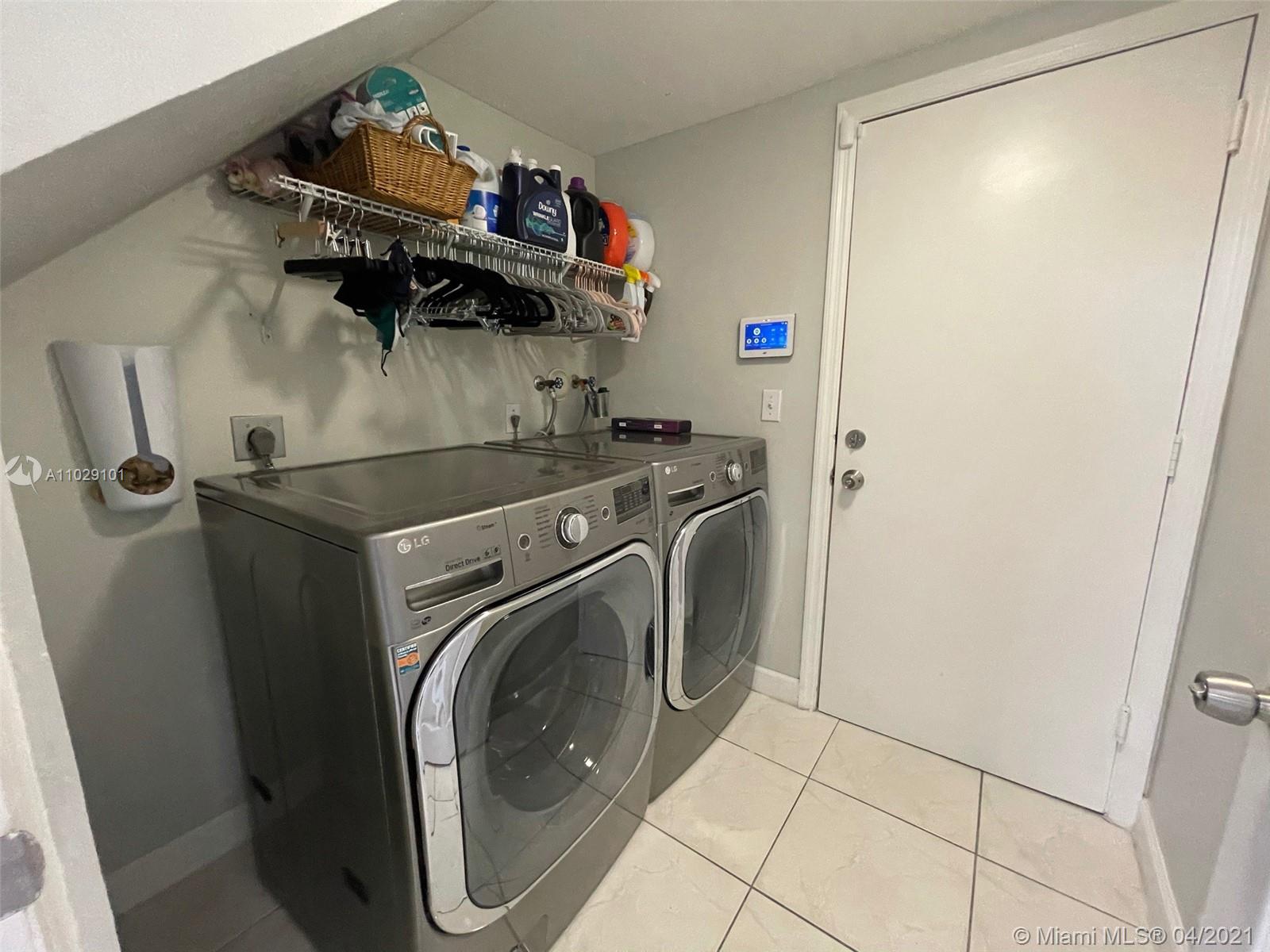 SILVER LAKES PH PARCEL W - Residential