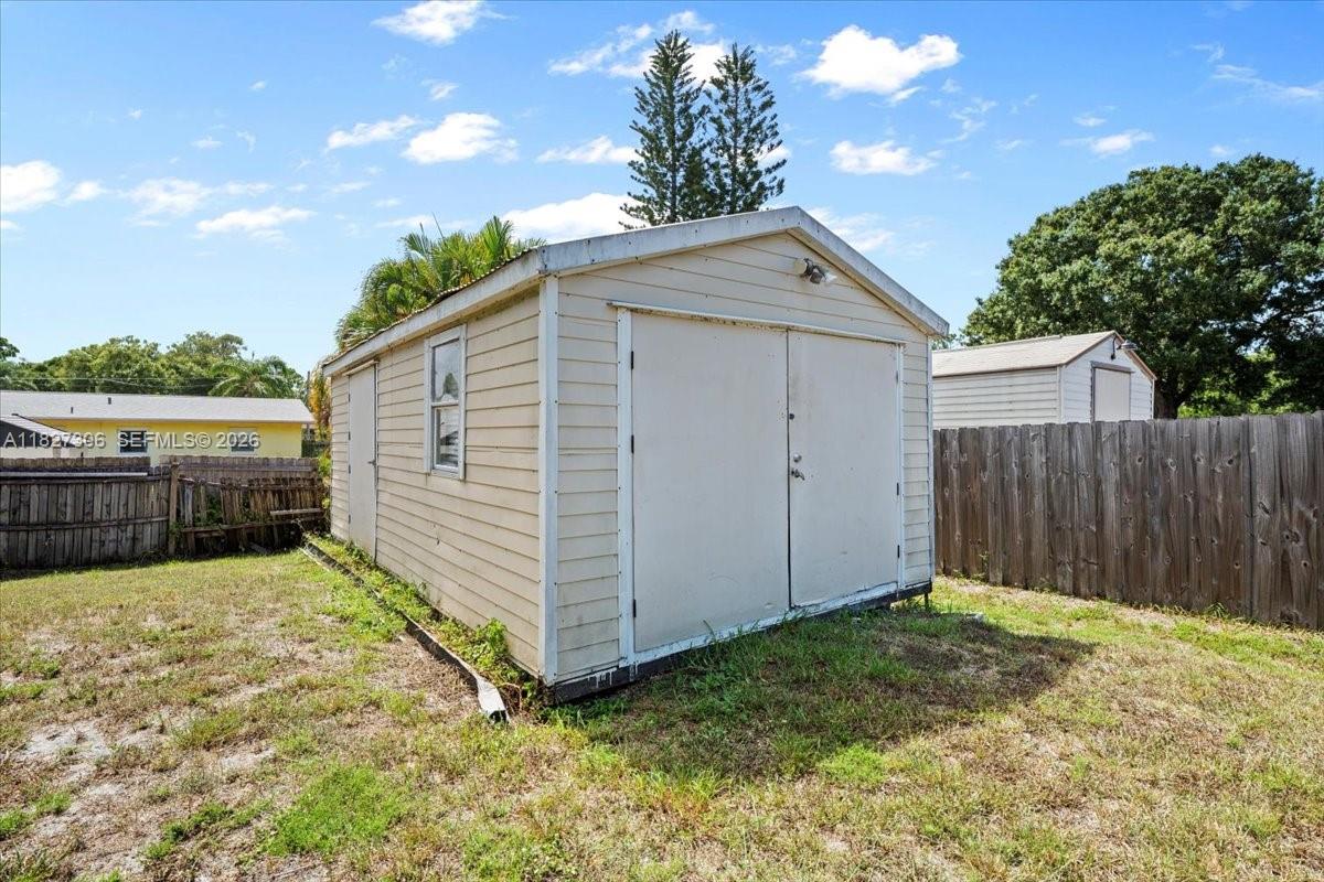 INDIAN RIVER ESTATES UNIT - Residential