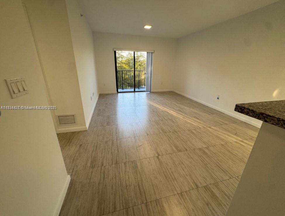 1801 SW 32nd Ave 600
