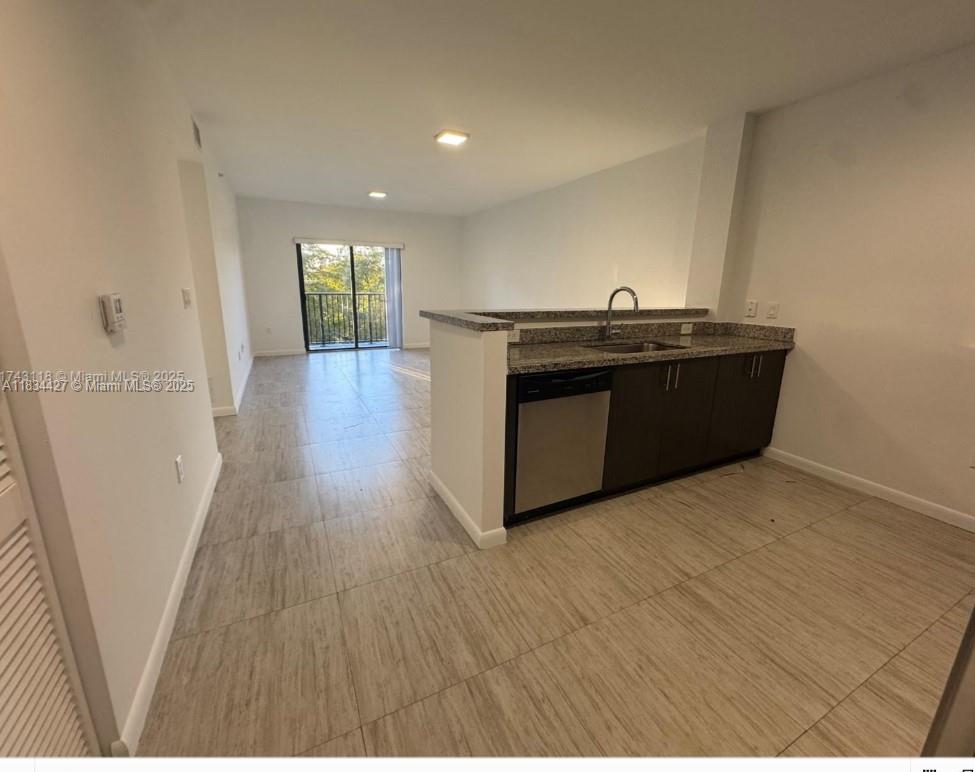 1801 SW 32nd Ave 600