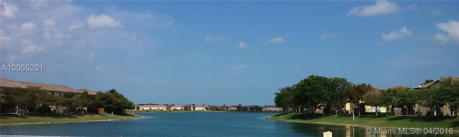 The Courts at Bayshore - Residential Lease