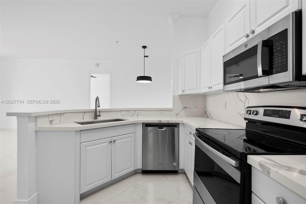 Photo of 4404 SW 160th Ave #833, Miramar, FL 33027 (MLS # A12027744)