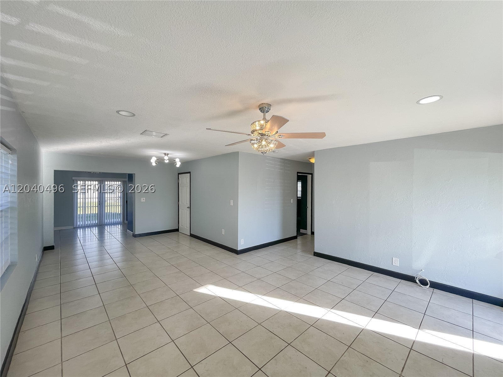 7006 NW 99th Way