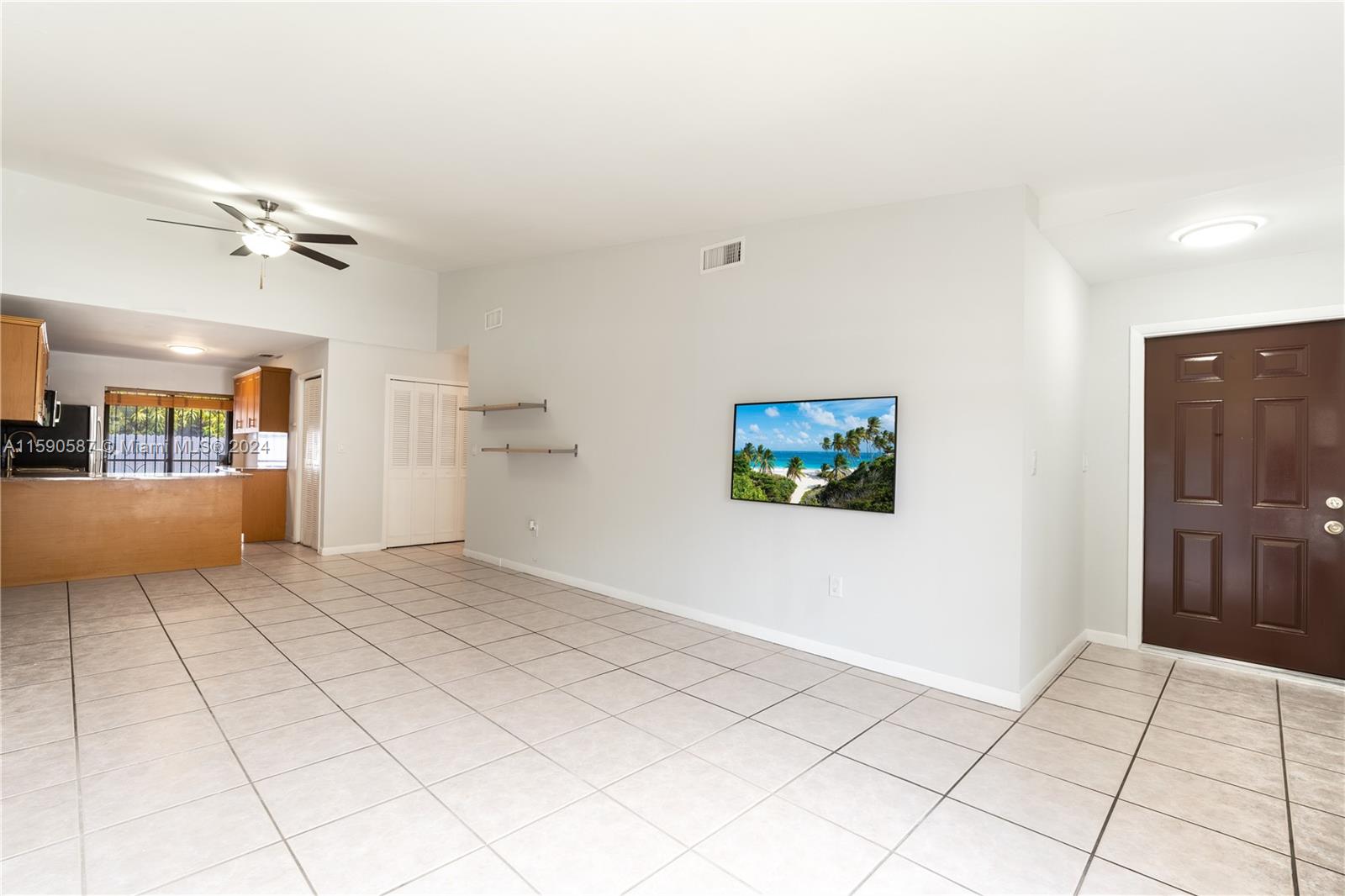 PARK VILLAS TOWNHOUSES SE - Residential Lease