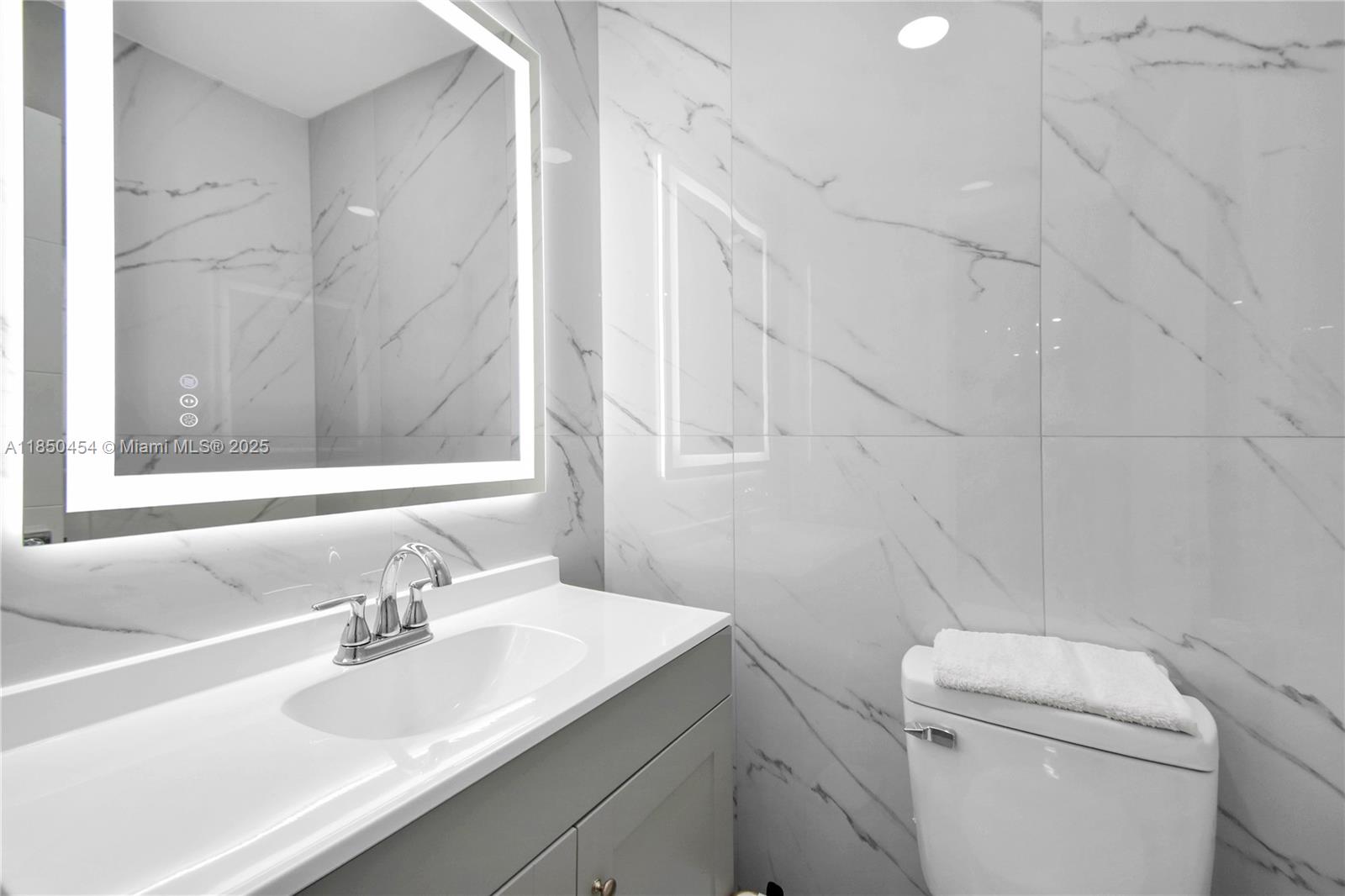 Rolling Oaks - Residential Lease