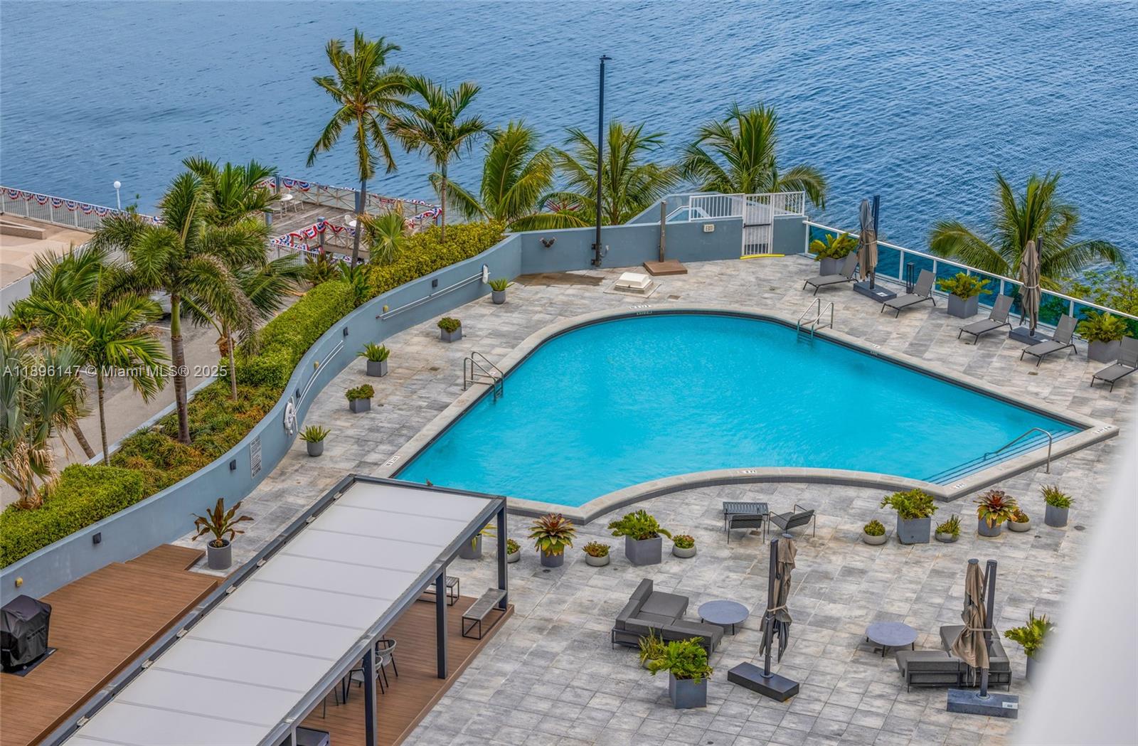 THE BRIDGEWATER CONDO - Residential Lease