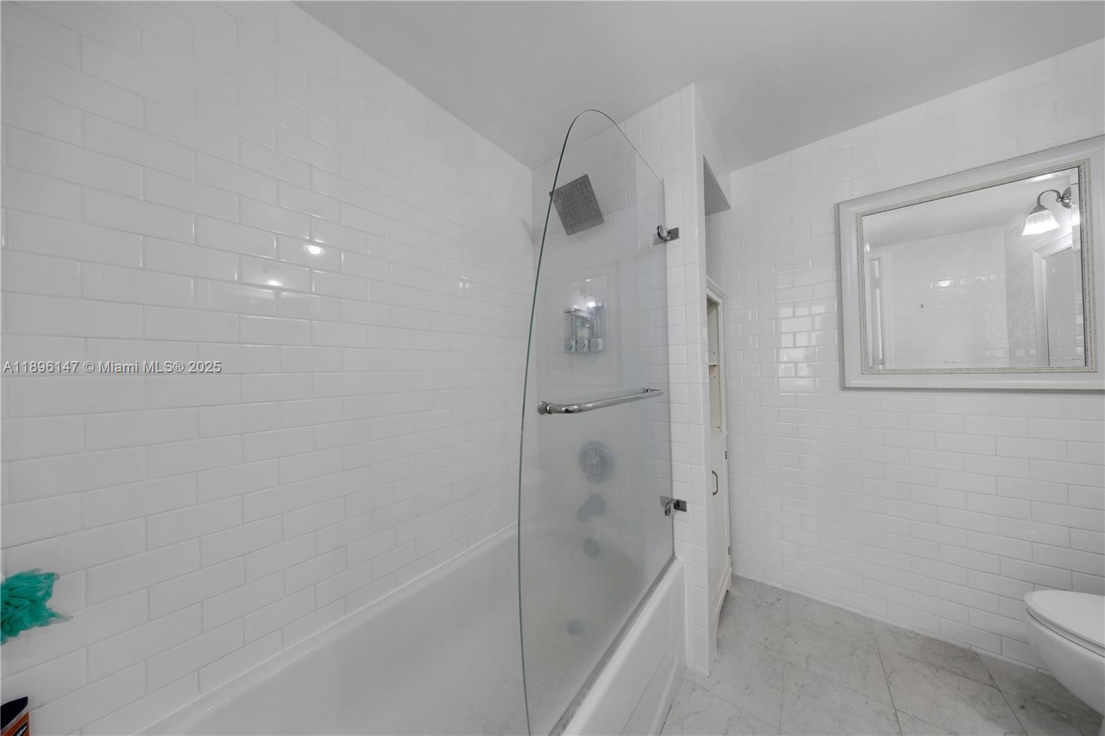 THE BRIDGEWATER CONDO - Residential Lease