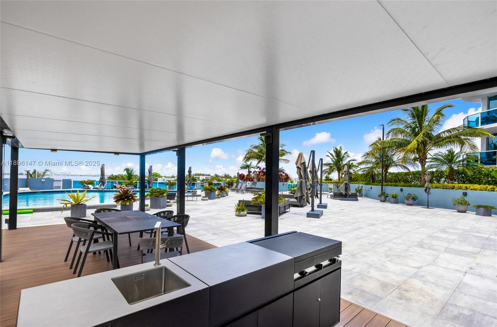 THE BRIDGEWATER CONDO - Residential Lease