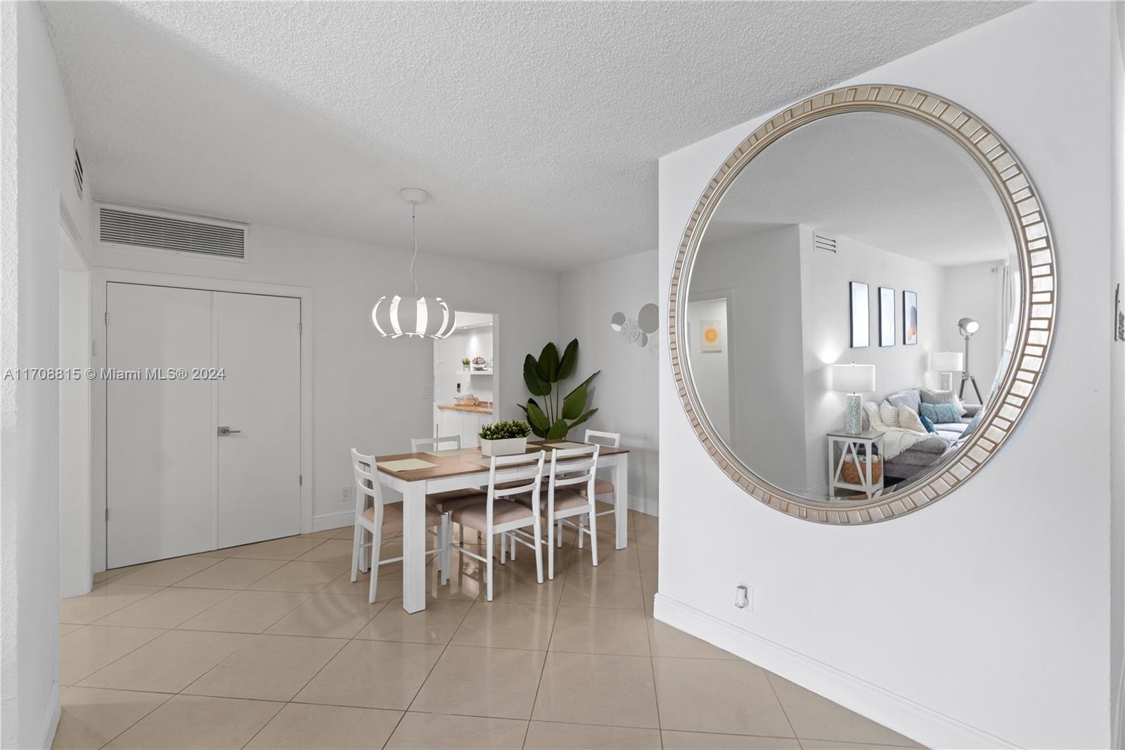 TIDES ON HOLLYWOOD BEACH - Residential