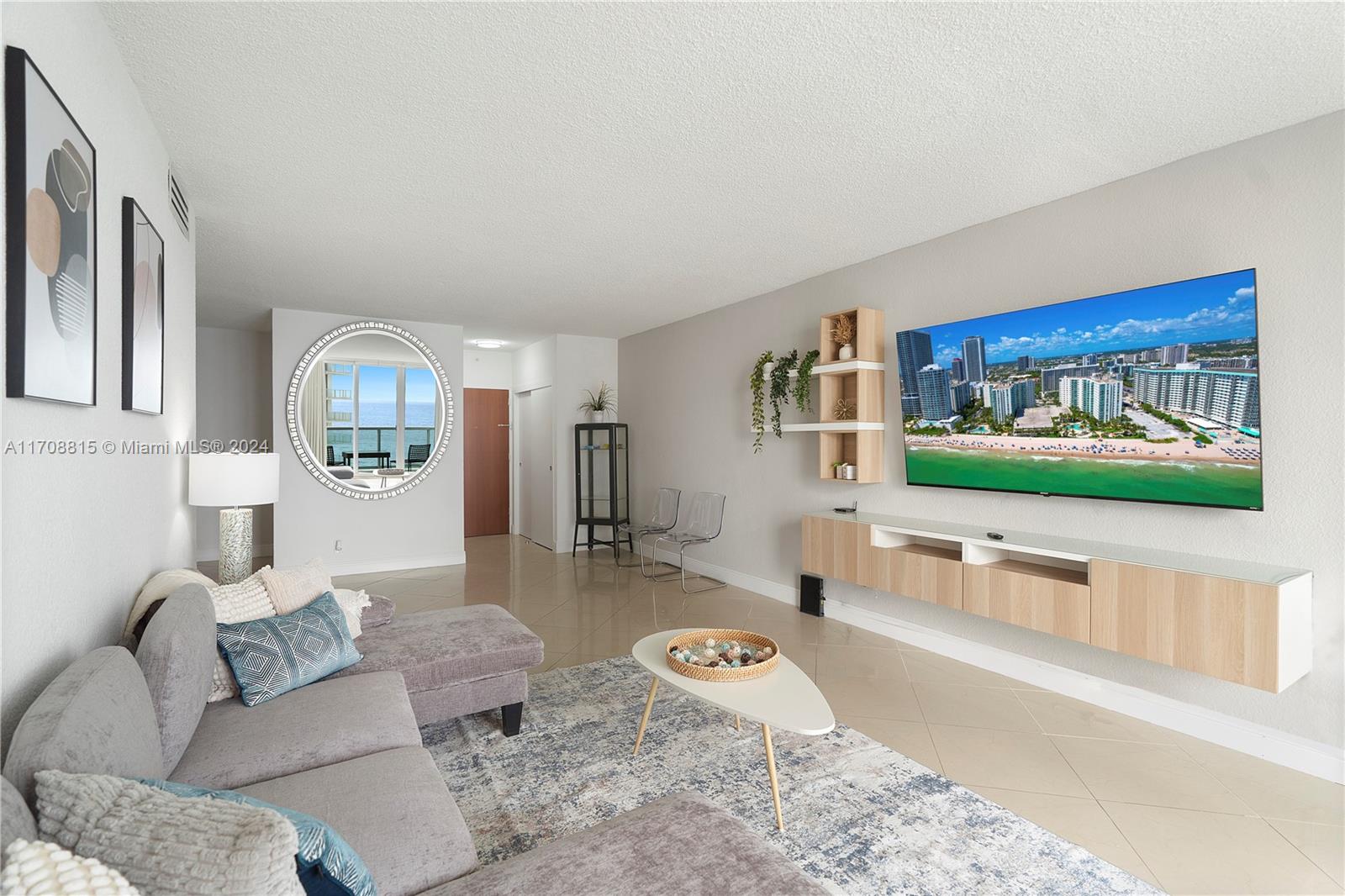 TIDES ON HOLLYWOOD BEACH - Residential