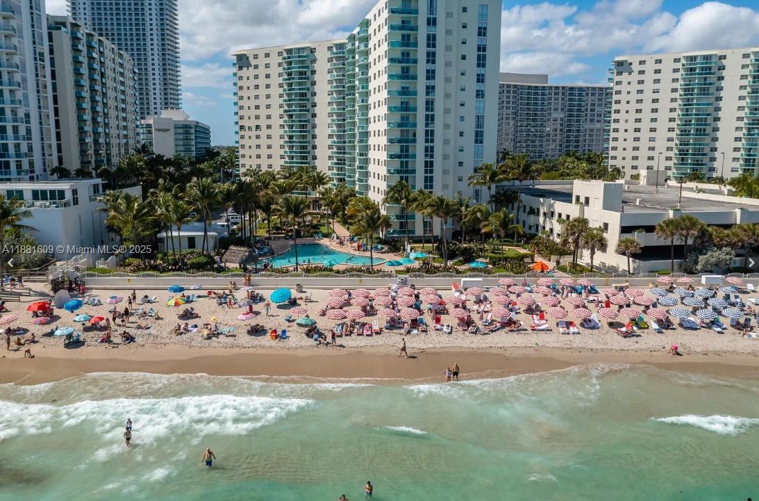 TIDES ON HOLLYWOOD BEACH - Residential