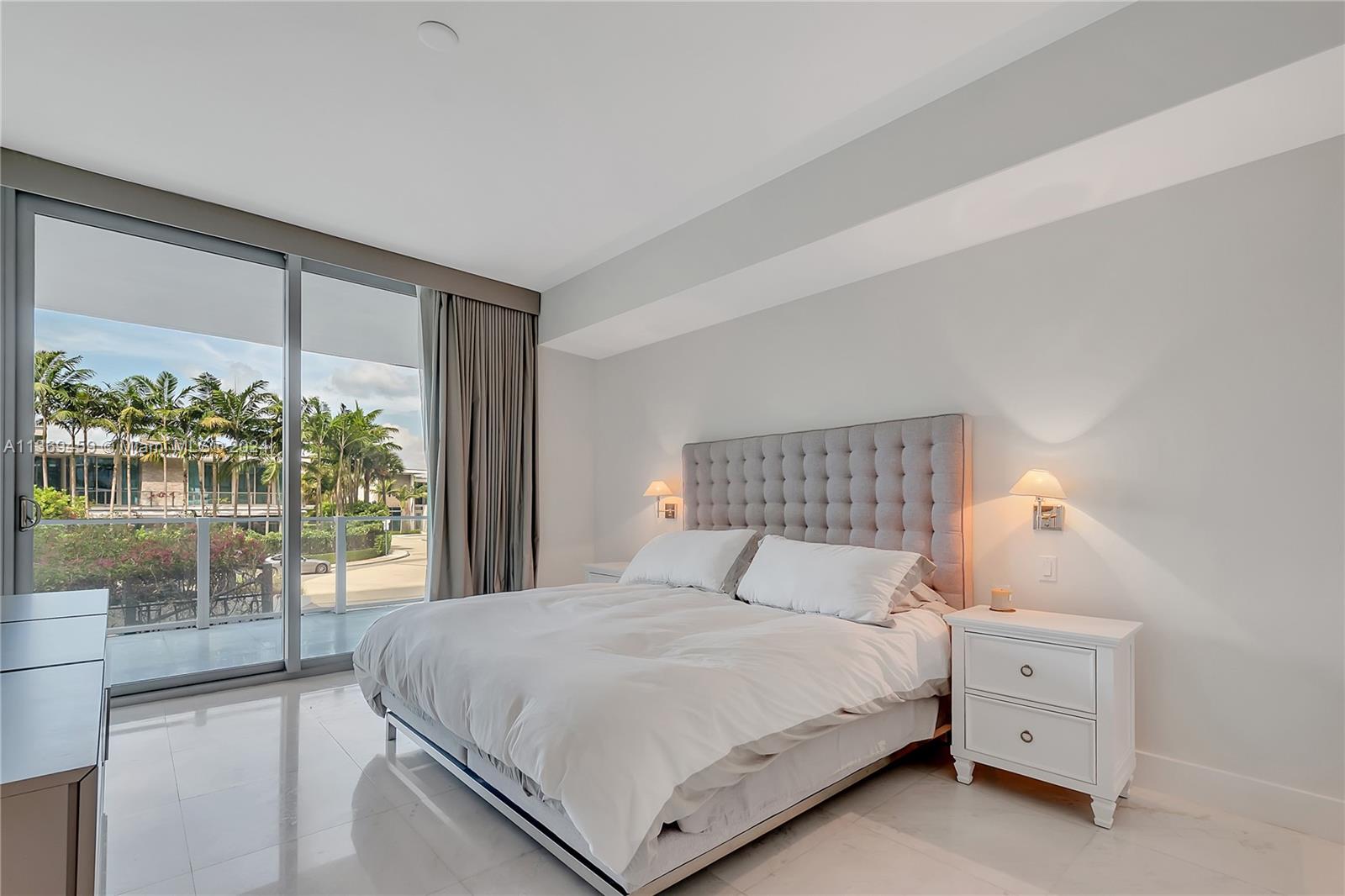 OCEANA KEY BISCAYNE CONDO - Residential