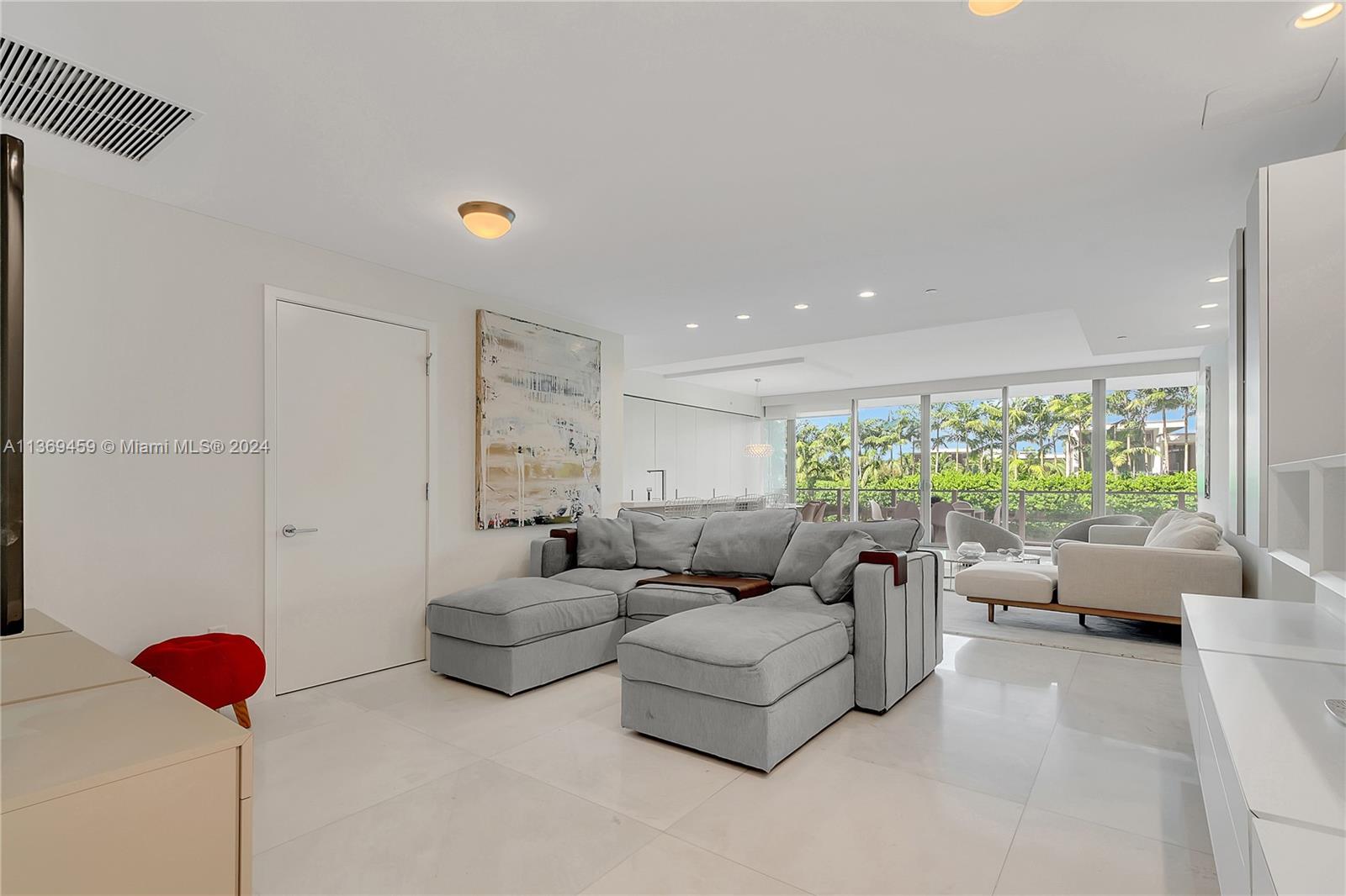 OCEANA KEY BISCAYNE CONDO - Residential