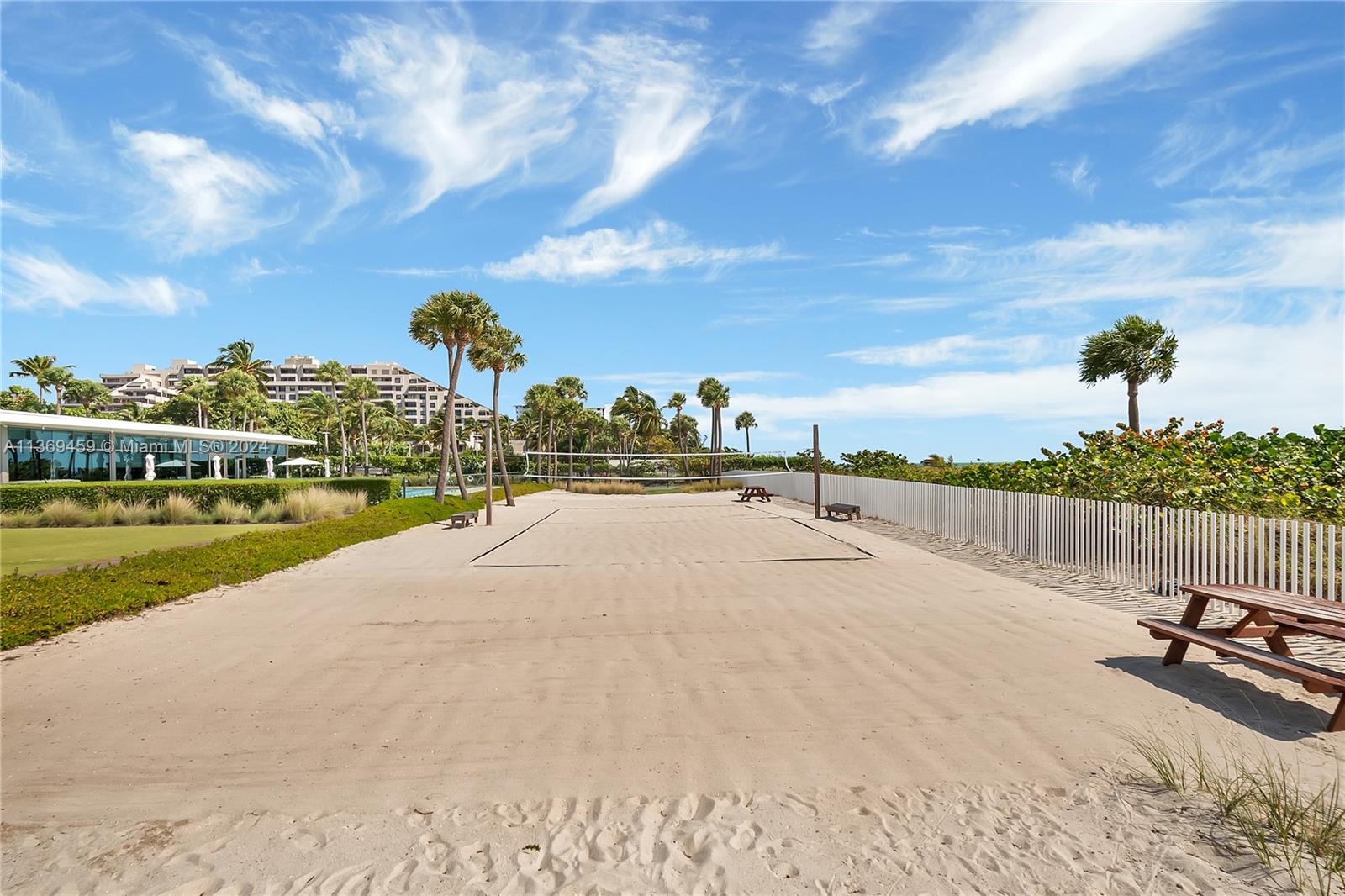 OCEANA KEY BISCAYNE CONDO - Residential