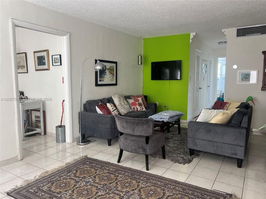 1 bedroom with a den, 1-bath condo sits on James Ave inside a clean and quiet 55+ Community. Come with your BEST OFFER! This property will be come furnished! Ready to enjoy! Great for seasonal or primary residence. One Assigned Parking. Features a walk-in closets, additional closet space! The home has a cozy kitchen, a large main room for rest or guests.Enjoy the South Beach living, with dining, shopping, and 5 minute walking distance from the beach.