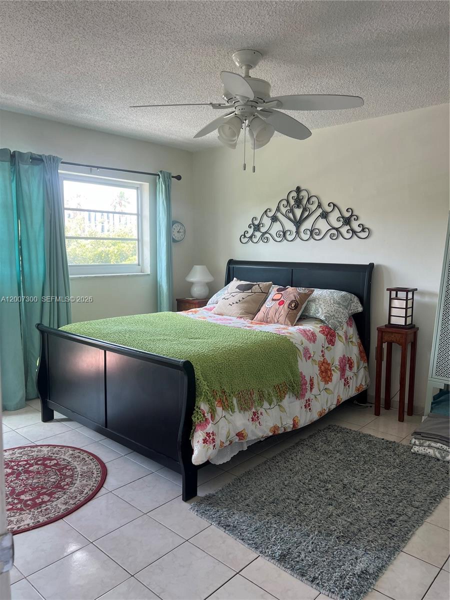 1820 JAMES AVE CONDO - Residential