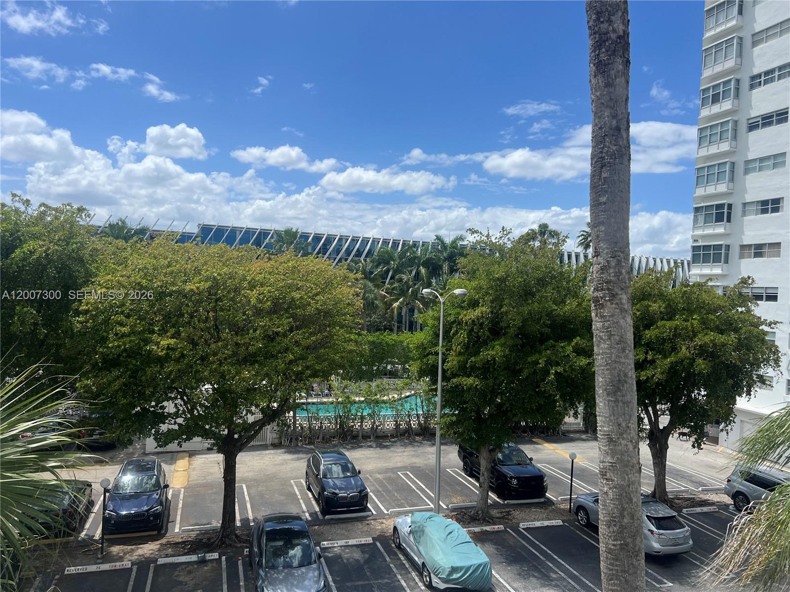 1820 JAMES AVE CONDO - Residential