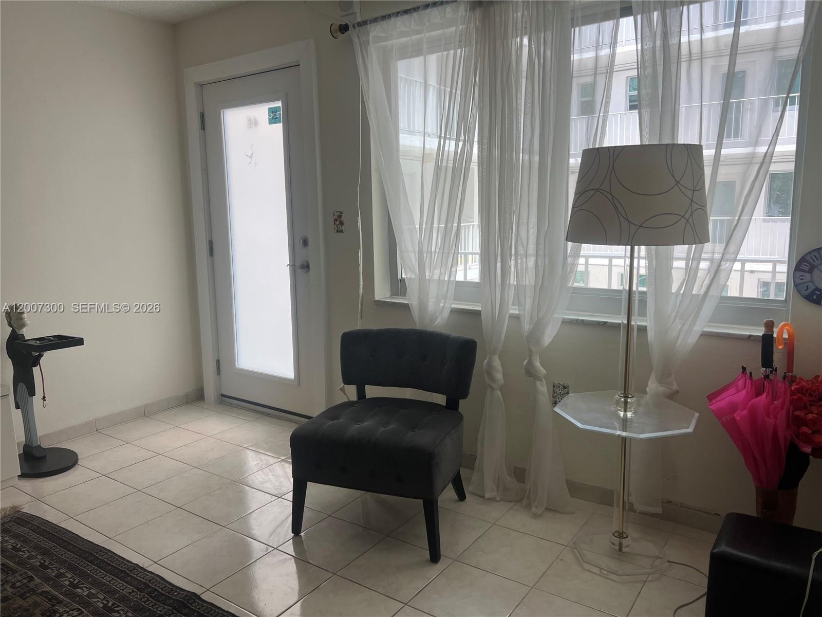 1820 JAMES AVE CONDO - Residential