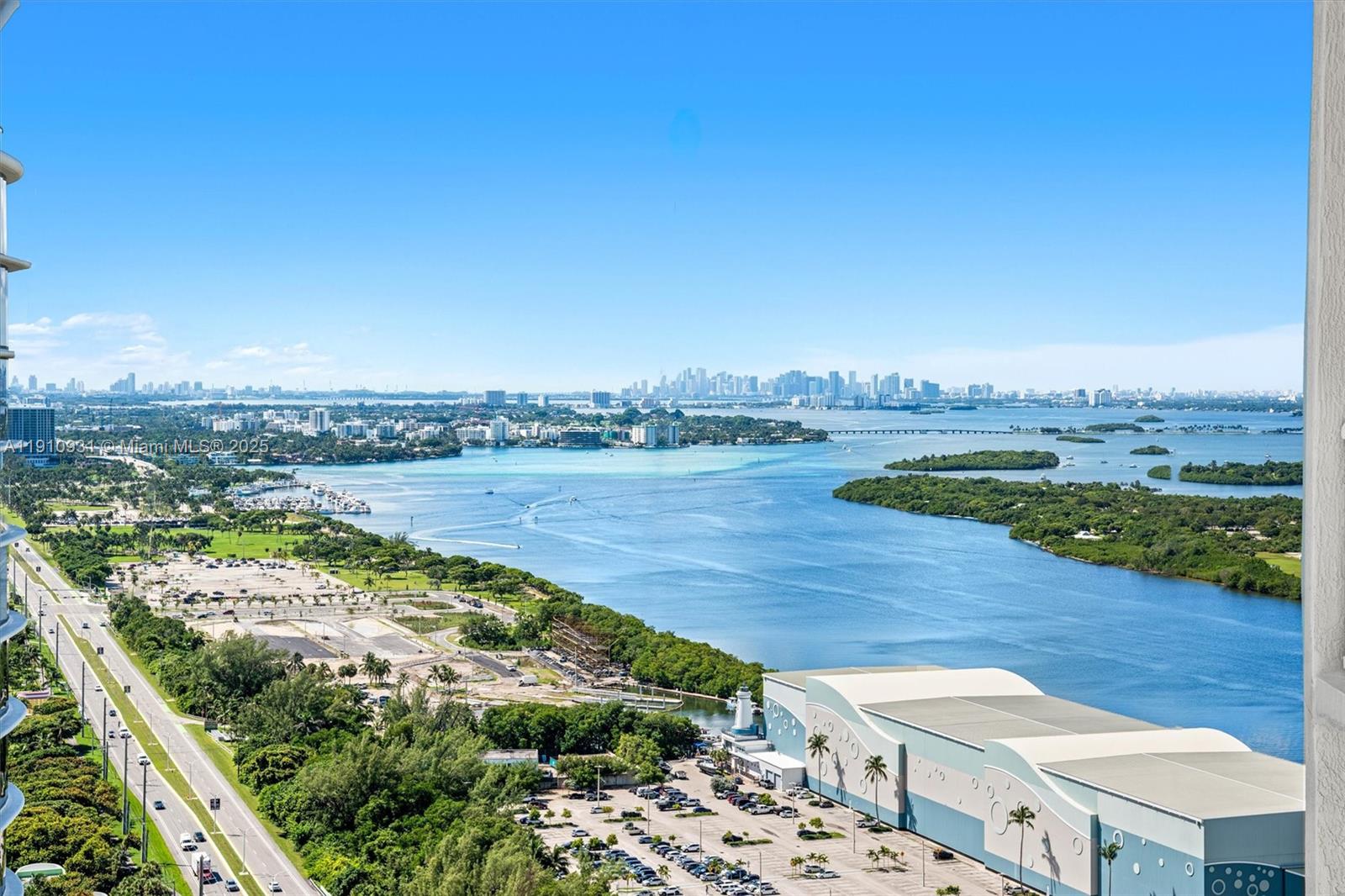 TDR TOWER III CONDO - Residential Lease