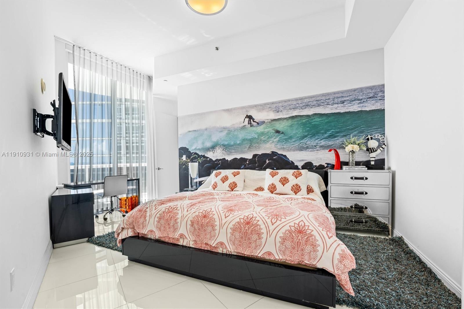 TDR TOWER III CONDO - Residential Lease