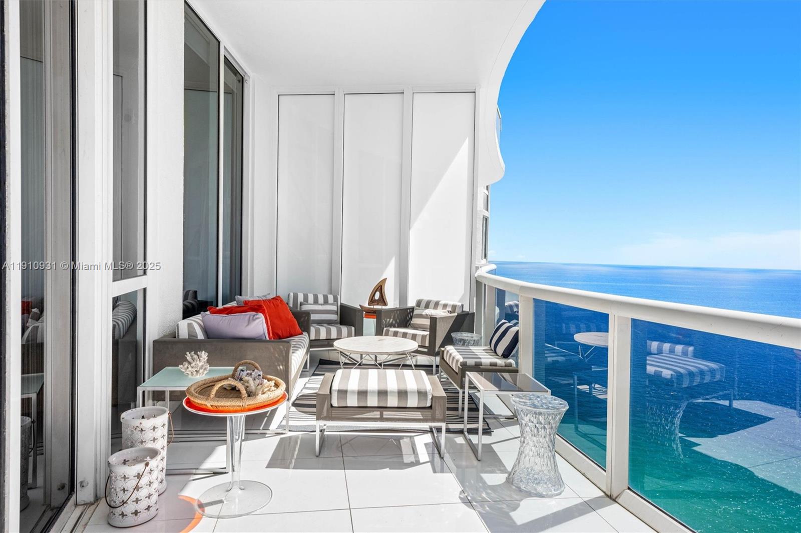 TDR TOWER III CONDO - Residential Lease