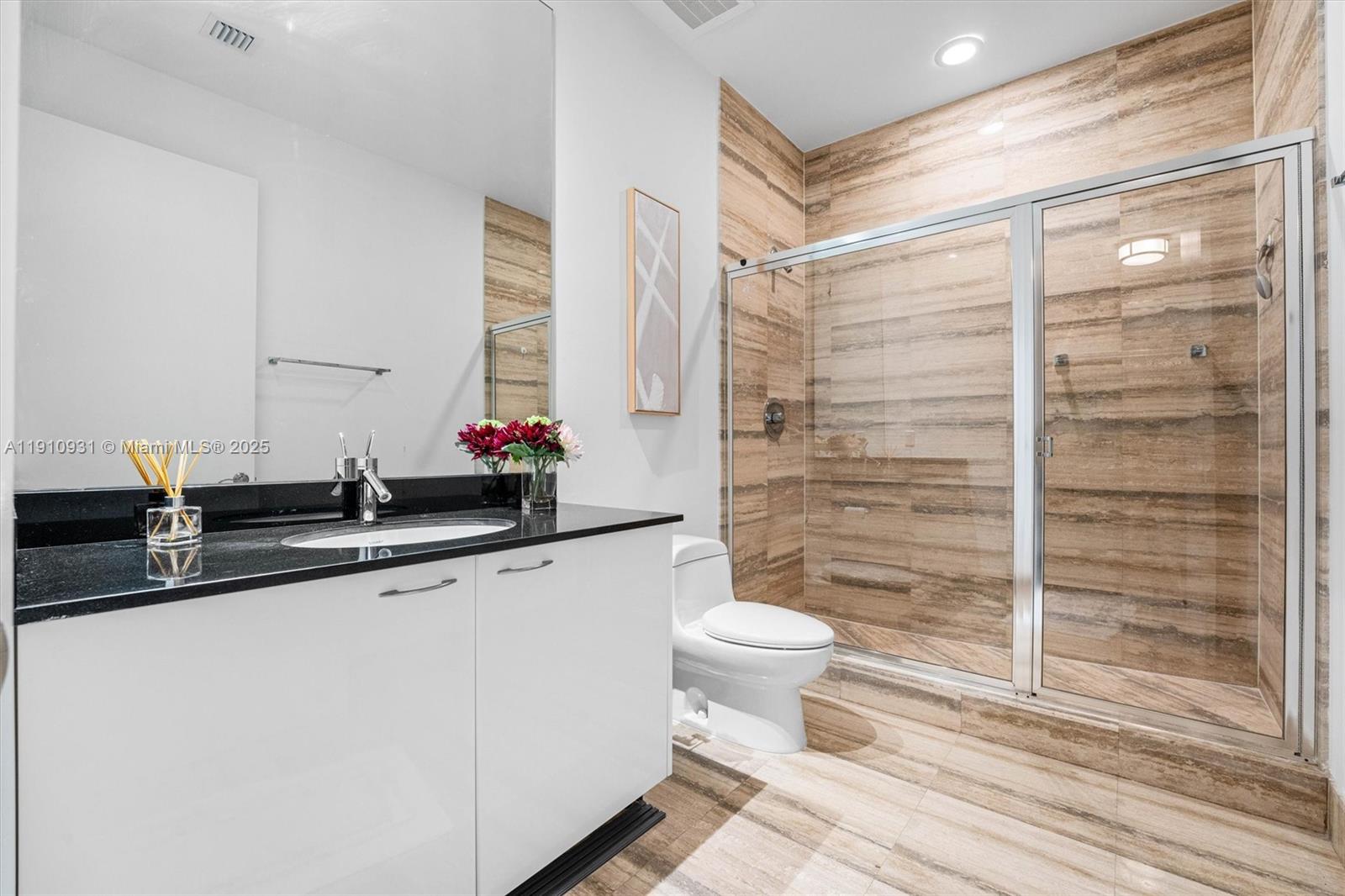 TDR TOWER III CONDO - Residential Lease